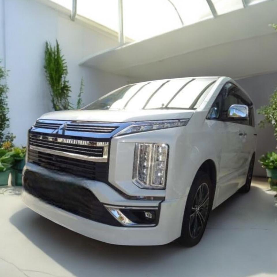 デリカアーバンギアＧパワーパッケージ ディーゼルターボ 本州車 寒冷地仕様 10インチナビ TV バックカメラ アラウンドビューモニター ドラレコ パドルシフト クルーズコントロール 両側パワースライドドア 電動バックドア 車検付 24ヶ月点検整備済 保証付！ 4WD 2200 5Dr