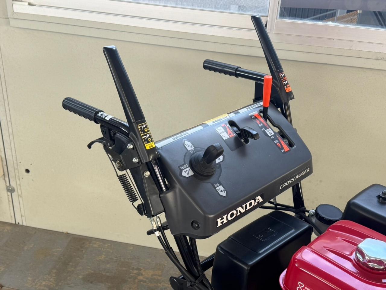 除雪機 お手頃現状販売！ホンダ HSS970n（JX）クロスオーガー！34.9HR