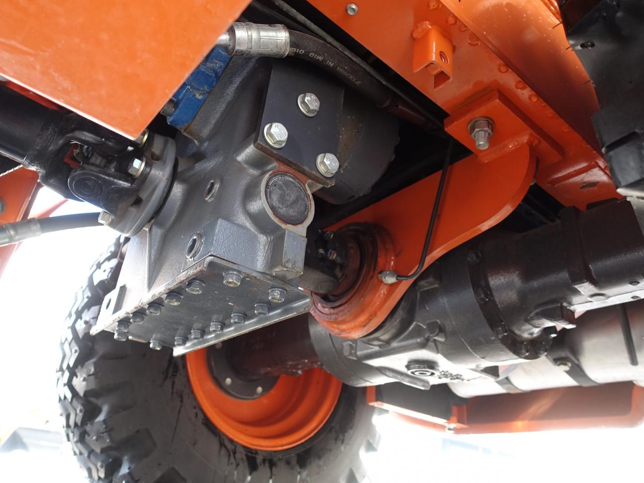 ホイールローダ 日立 ZW30-5B バケット容量0.4m3｜除雪だよ！全員集合