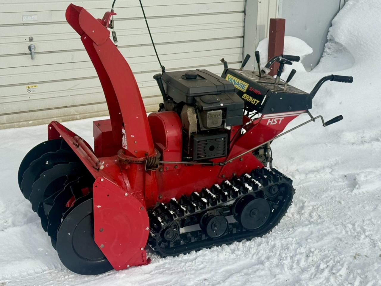 除雪機 ヤナセ 890HST 9馬力 ガソリン 家庭用 クローラ新品！｜除雪だ