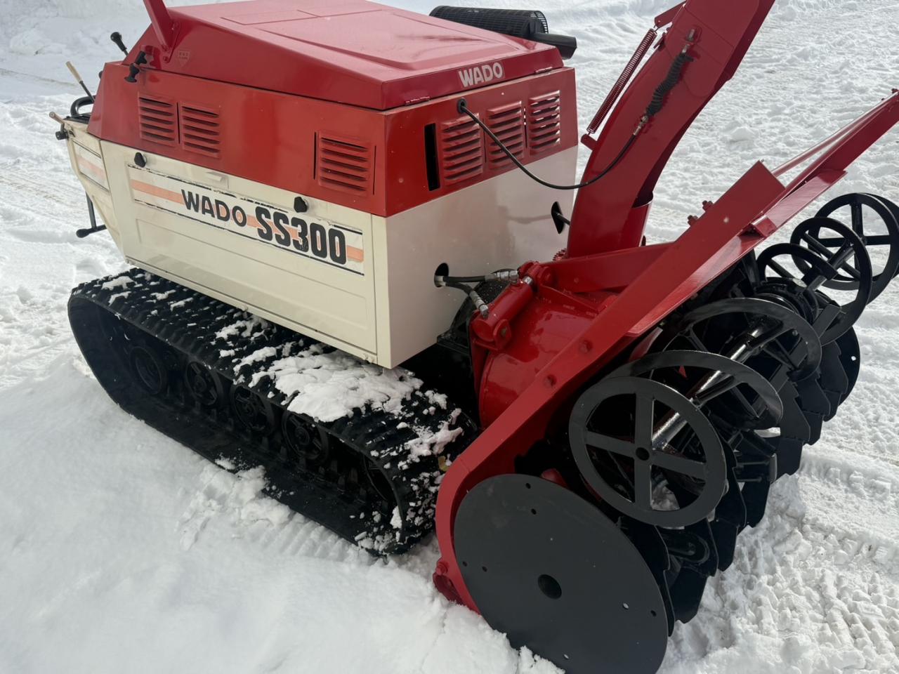 WADO SS300 30馬力 大型 除雪機 二段オーガ ディーゼル