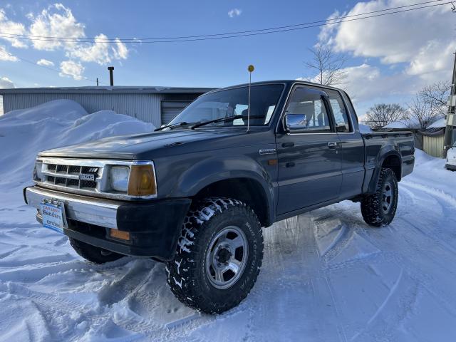 プロシード2.6キャブプラス 4WD 2600 2Dr
