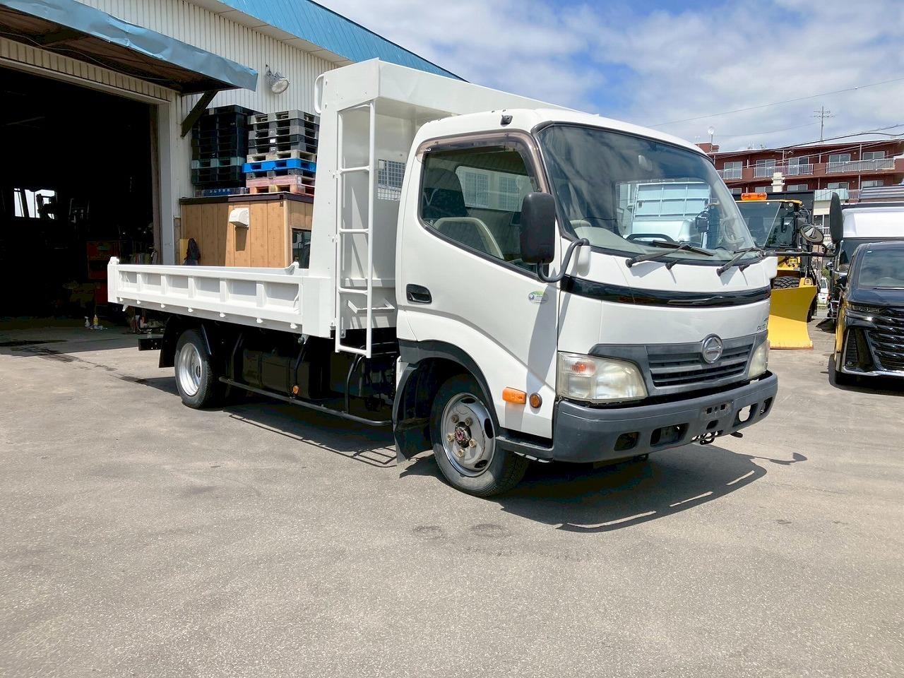 デュトロ  中古　ワイドファームダンプ　4WD... 中古　ワイドファームダンプ　4WD　小型トラック