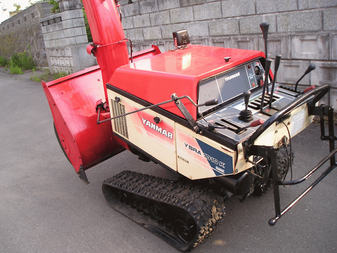 除雪機 ヤンマー10馬力除雪機 YSRA1010A デイーデルエンジン 整備 