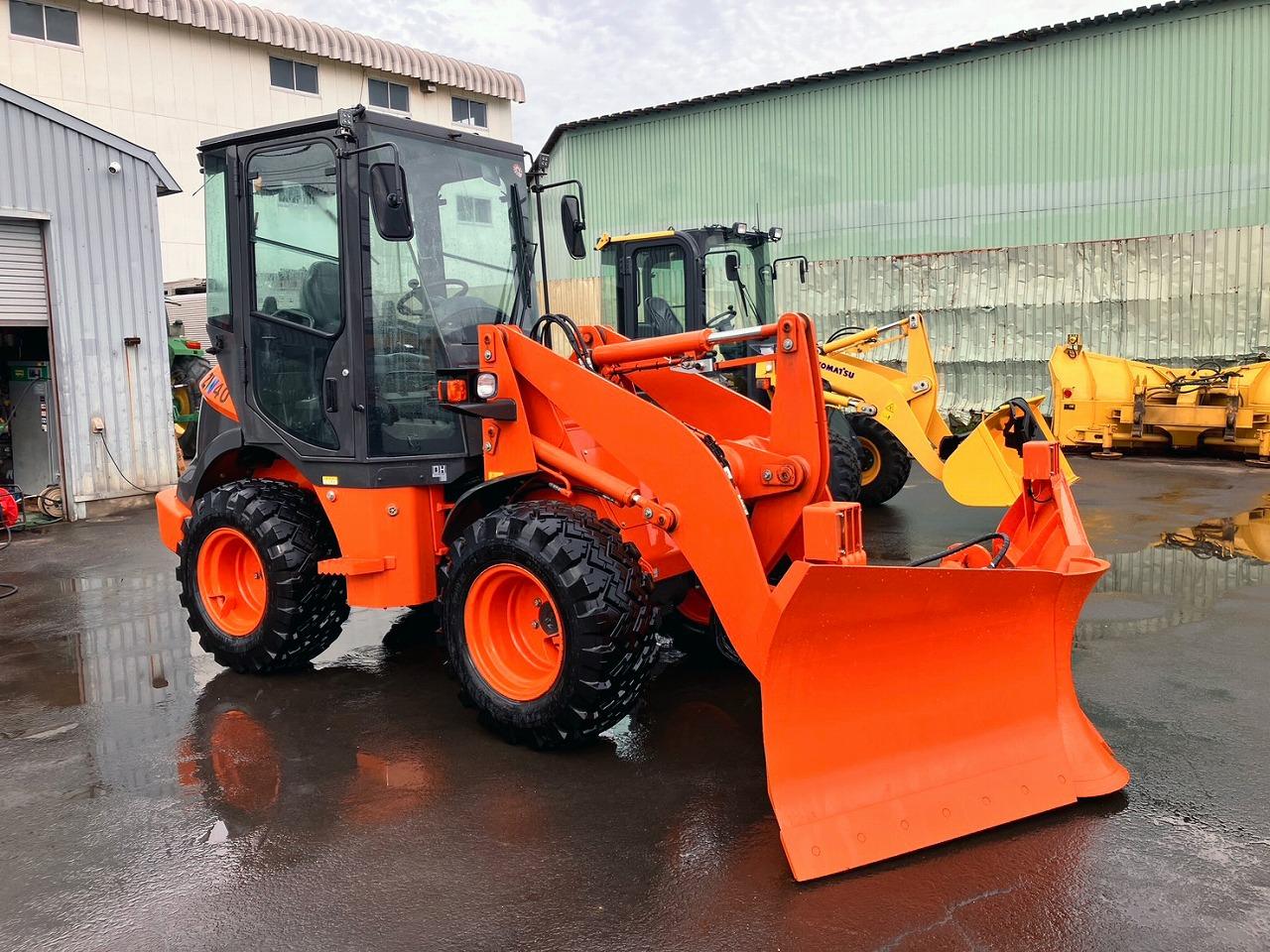 ホイールローダ&nbsp;&nbsp;日立　中古　ZW40-5B　マル...&nbsp;日立　中古　ZW40-5B　マルチプラウ仕様　建機