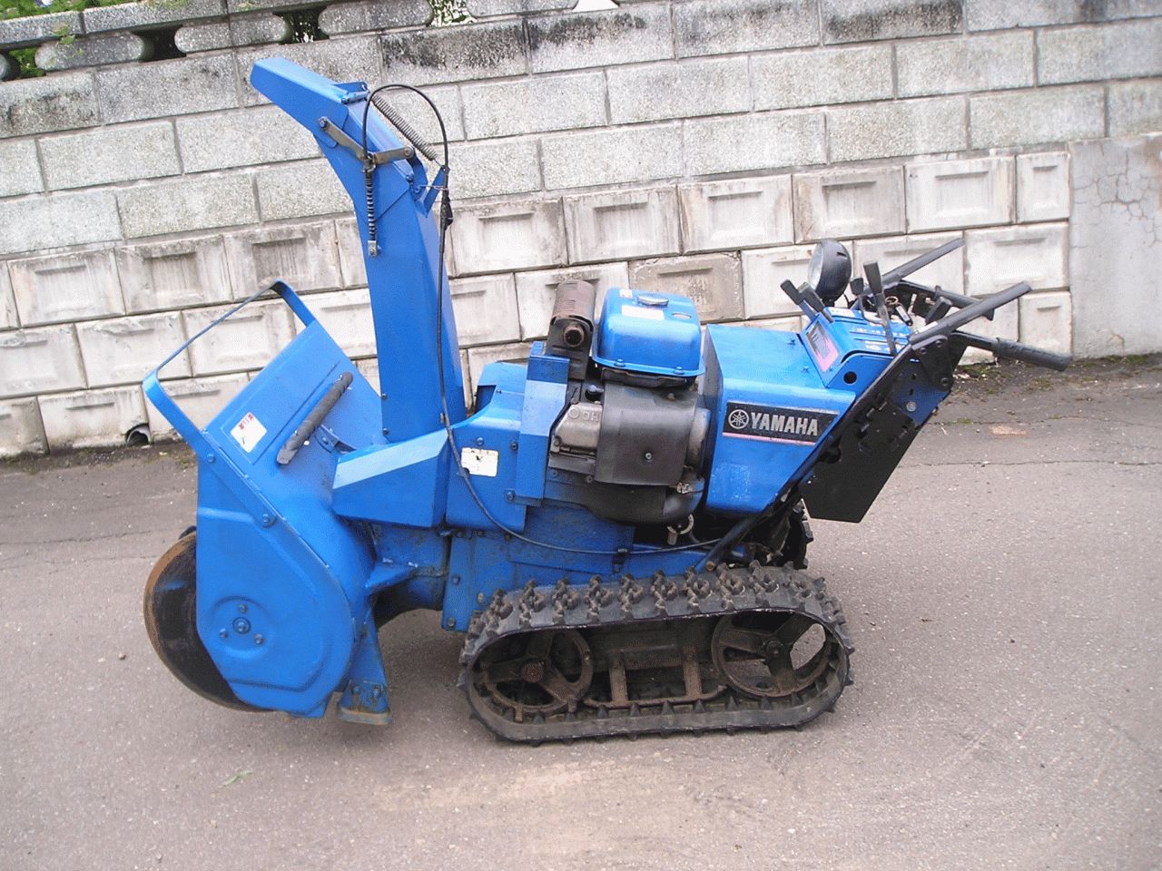 ヤマハ除雪機★YT1080ED整備品10馬力 ジェットシューターモデル 発送不可 ヤマハ除雪機☆YT1080ED整備品10馬力 ジェットシューターモデル