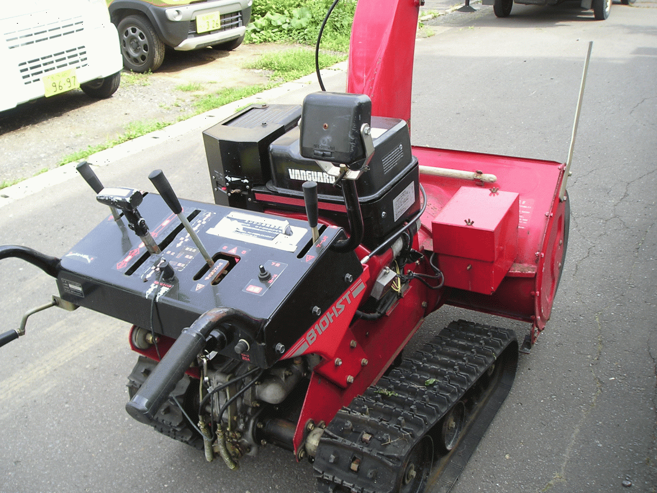 急募！！ ヤナセ除雪機２台（10-15と10-16）＋クローラー＋バッテリー 急募！！ ヤナセ除雪機2台（10-15と10-16）＋クローラー＋バッテリー