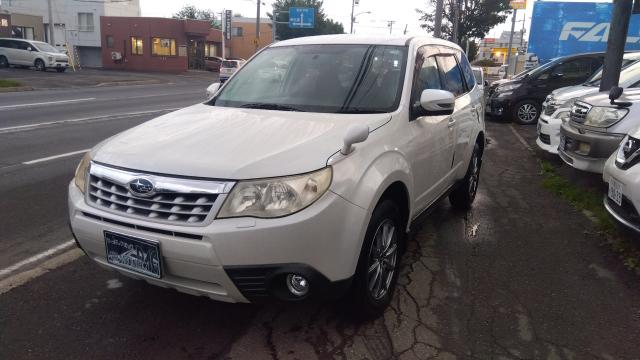フォレスター 2.0XS 4WD 4WD 2000 5Dr