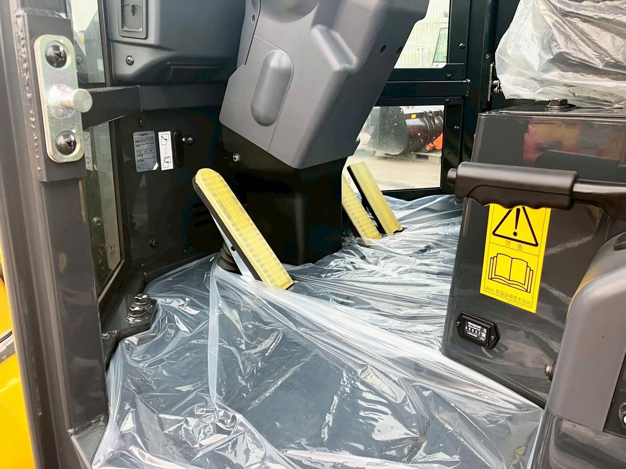 ホイールローダ コマツ 中古 WA30-6E0 建機｜除雪だよ！全員集合☆除雪