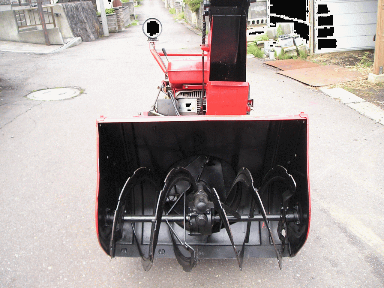 除雪機 ヤンマー8馬力除雪機 YSR－80X 小型で使いやすい大きさ