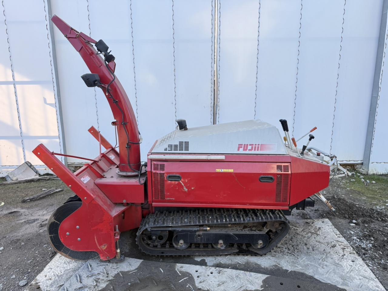 除雪機 フジイ SD1118B 18馬力 ガソリン 639アワー｜除雪だよ！全員