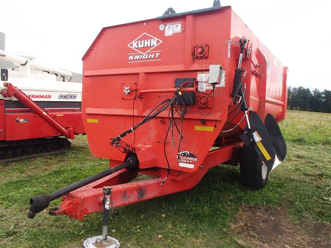 農機補助部品&nbsp;&nbsp;クーン 　中古　ミキサーフィ...&nbsp;クーン 　中古　ミキサーフィーダー　RA142T　農機具　作業機