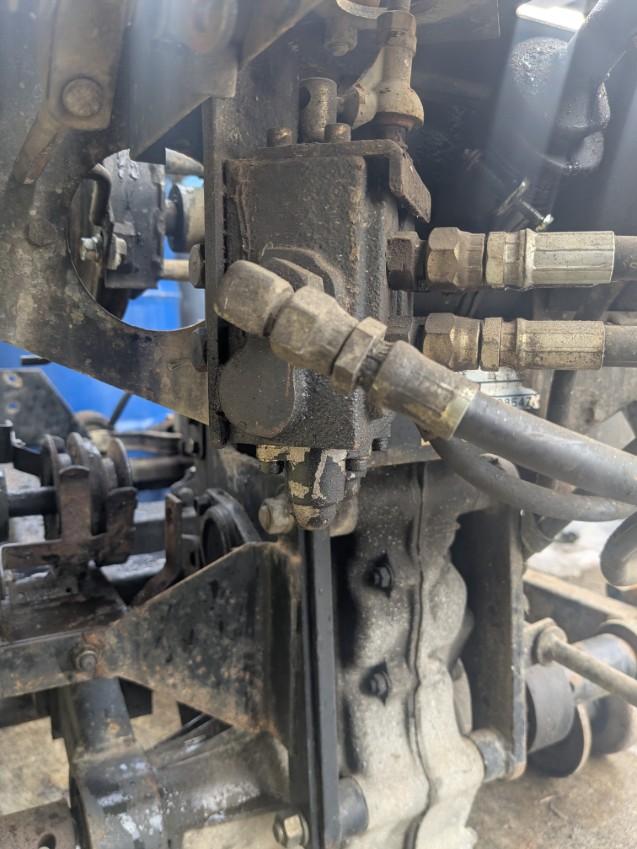 除雪機 パーツ　油圧ユニット　操作弁ポン...