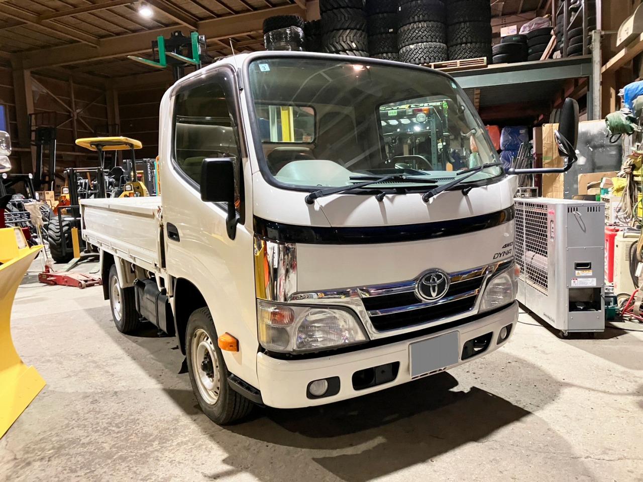 ダイナ&nbsp;&nbsp;中古　4WD　平ボディ　小型トラック&nbsp;中古　4WD　平ボディ　小型トラック