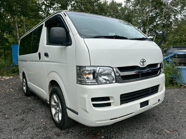ハイエースバン 　４ＷＤ　ＥＴＣ　ナビ　...