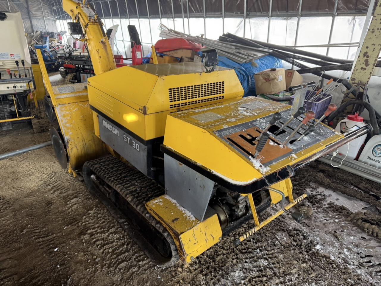 コバシ　小橋　除雪機　ST300 Yahoo!オークション - 【北海道発】コバシ ST300 30馬力大型ディーゼル