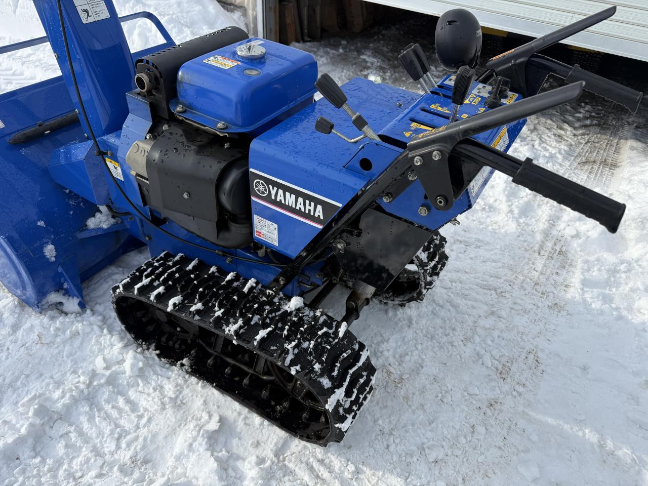 除雪機 ヤマハ YT1390EX 13馬力 雪飛び抜群 ｜除雪だよ！全員集合