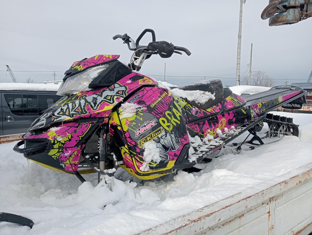 スノーバイク スキードゥスノーモービル ...