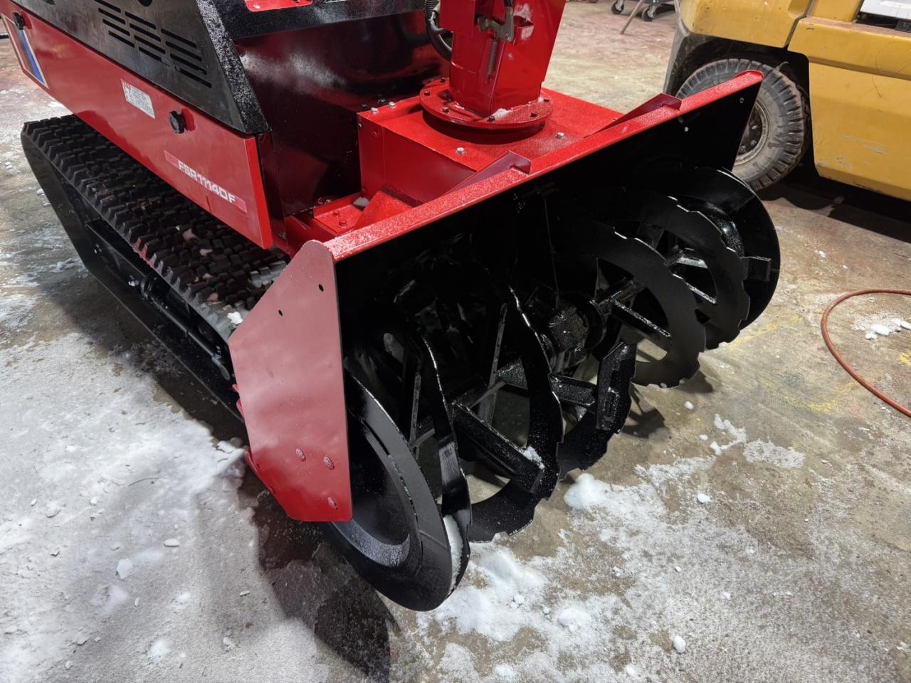 除雪機 全塗装済！フジイ FSR1114DF 14馬力 中型ディーゼル 各種整備済