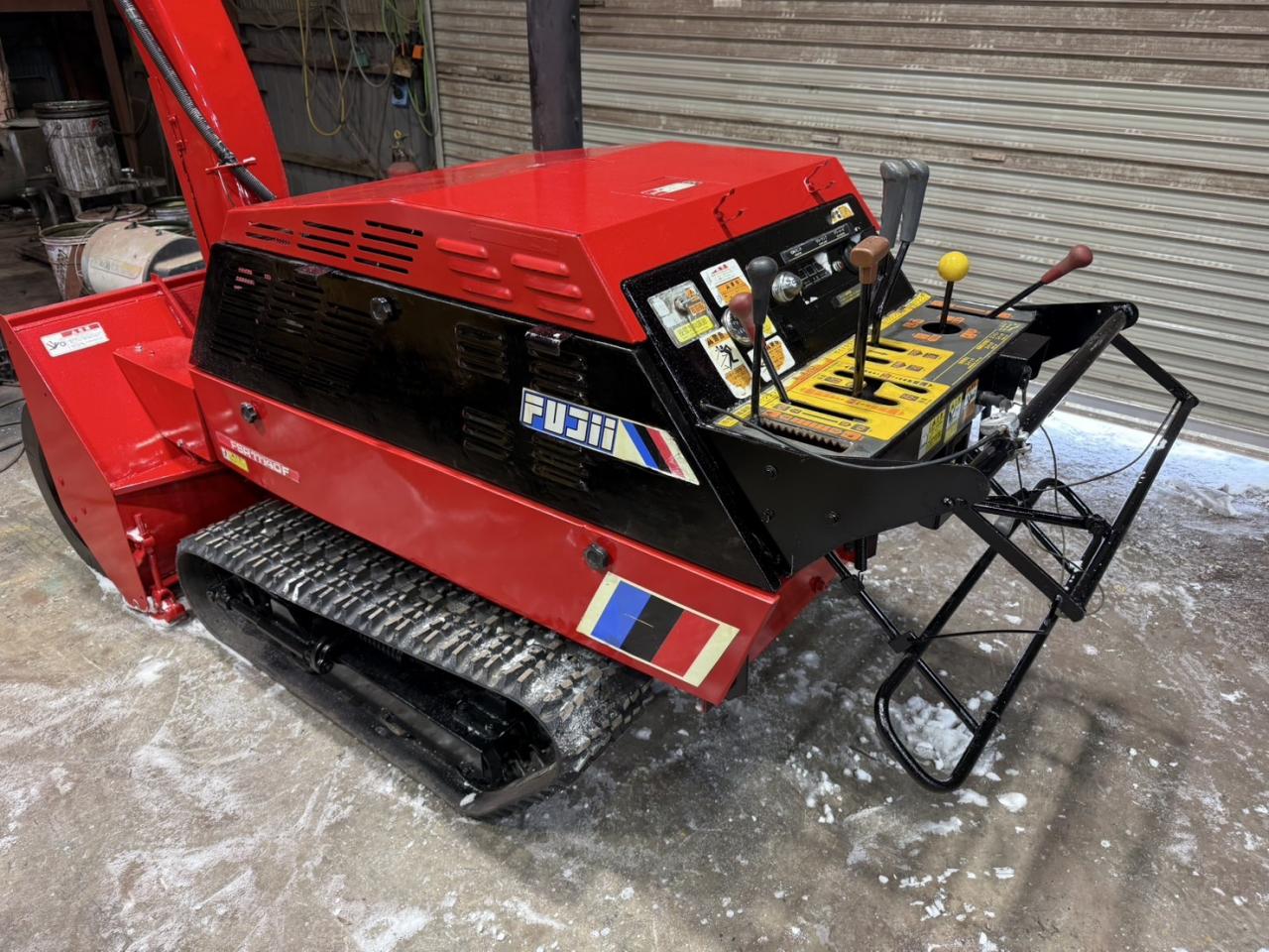 除雪機　フジイ　fsr 1114d　14馬力　ローリング　ディーゼル　110幅　現状　動作確認済 除雪機 全塗装済！フジイ FSR1114DF 14馬力 中型ディーゼル 各種整備済