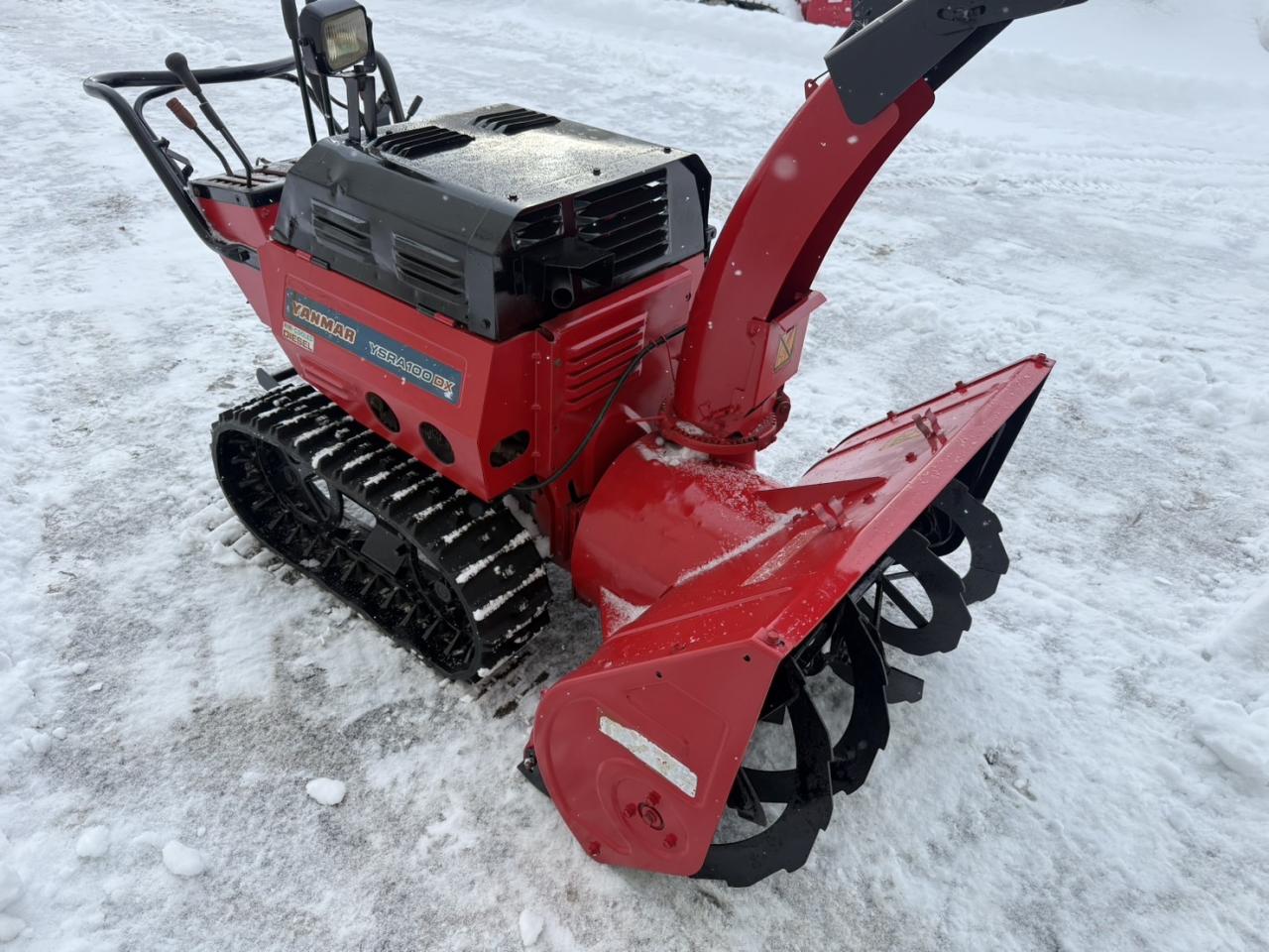 除雪機 ヤンマー YSRA100DX ディーゼル10馬力 家庭用ハイパワー｜除雪