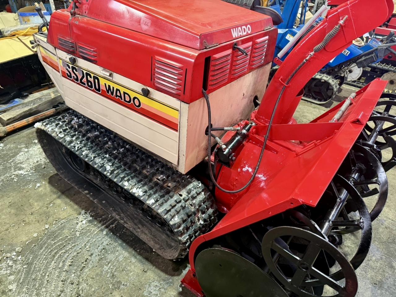 除雪機 ワドー SS260 26馬力大型ディーゼル ショートシューター ハウス