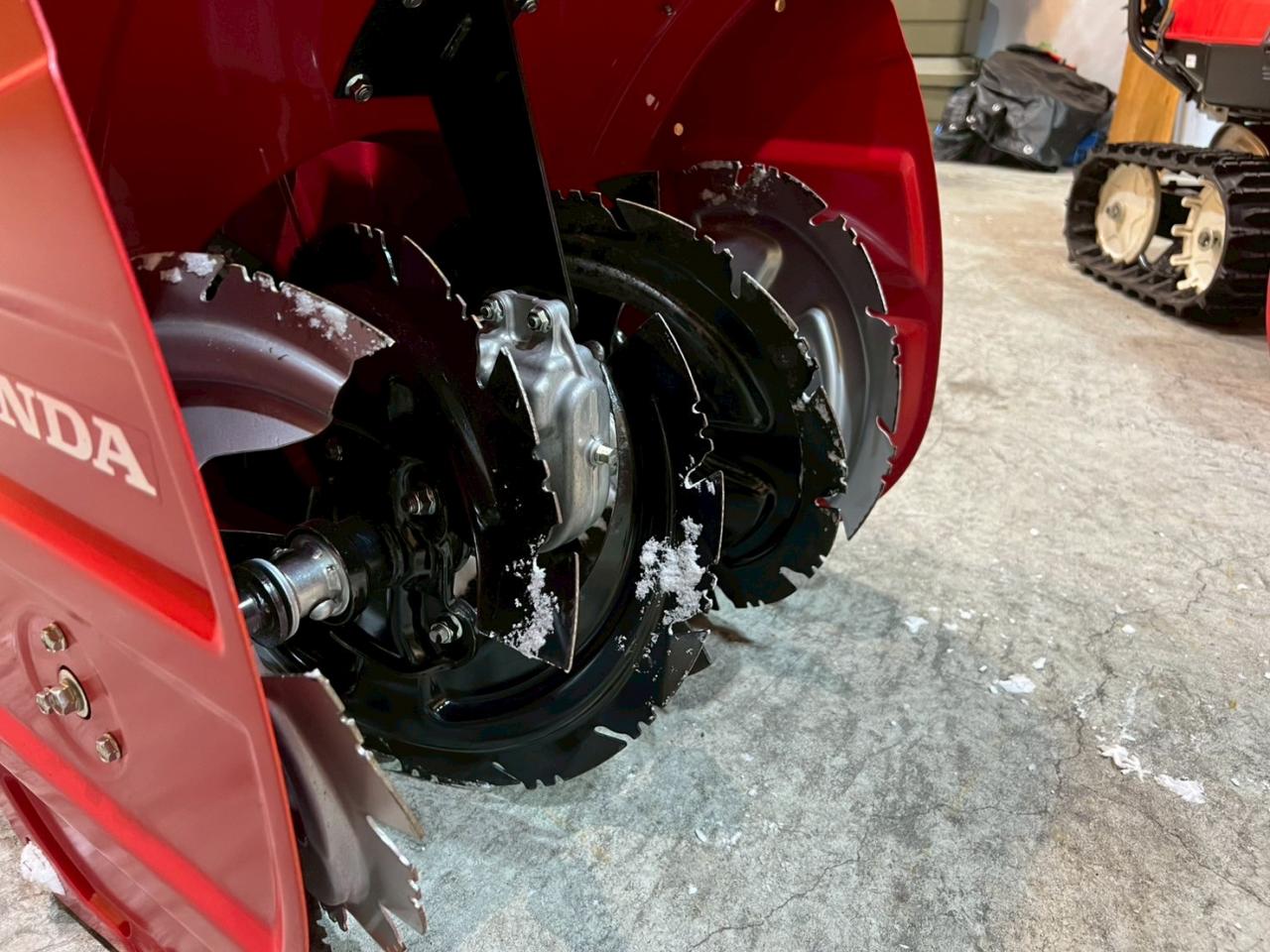 除雪機 ホンダ HSS760n（JX）クロスオーガー｜除雪だよ！全員集合