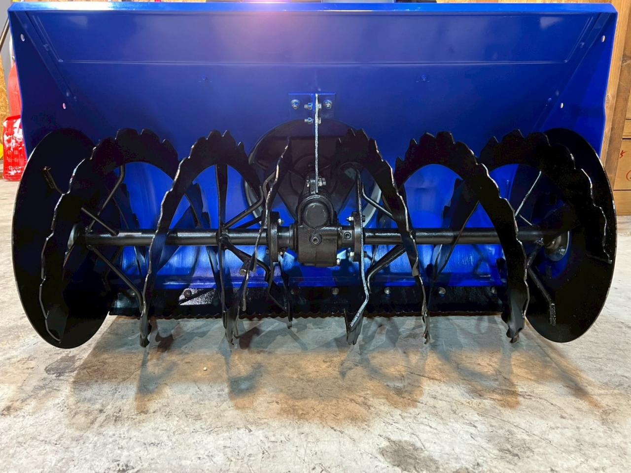 岩手　ヤマハ 除雪機 YS1390AR セル始動 13馬力 オーガローリング 作業幅 約915mm 油圧 静音 雪かき ガソリン　中古品 除雪機 お手頃現状販売！ヤマハ YS1390AR 静音タイプ！油圧ローリング