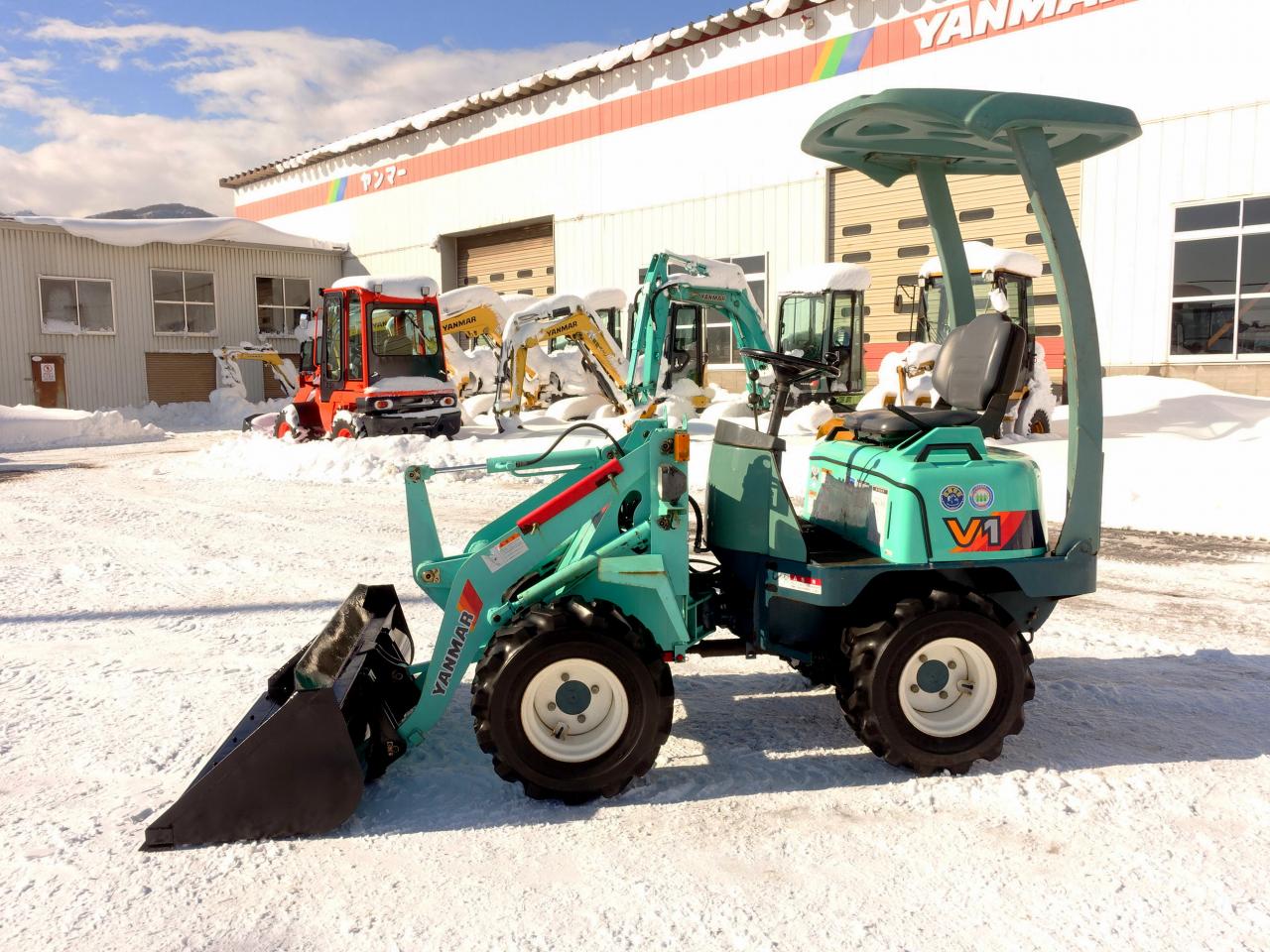 ホイールローダ ヤンマー V1-1　バケット容量0.2m3