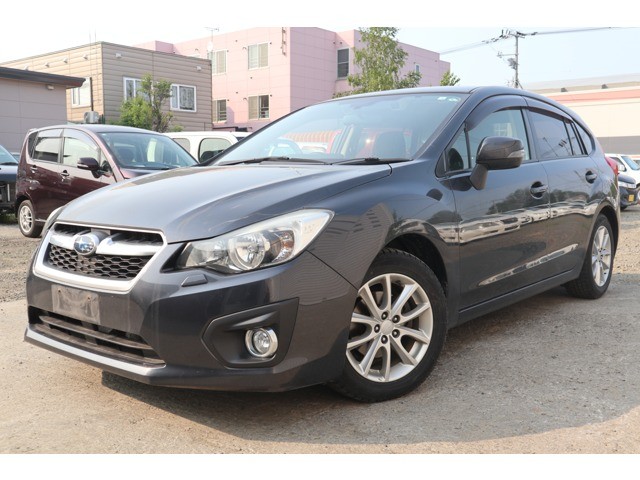 インプレッサ スポーツ 2.0 i アイ...