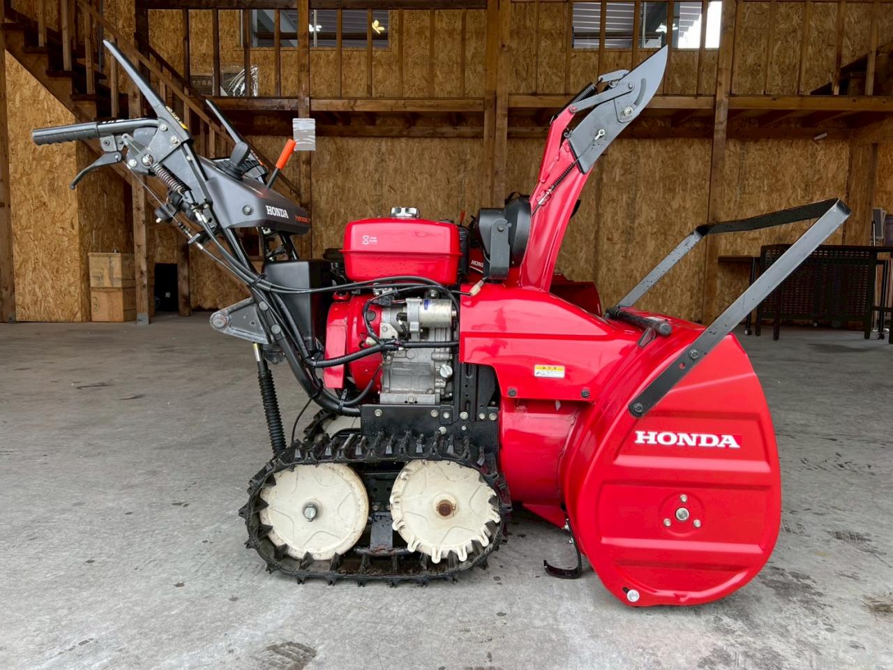 除雪機 ホンダ　HSS970ｎ！52HR！
