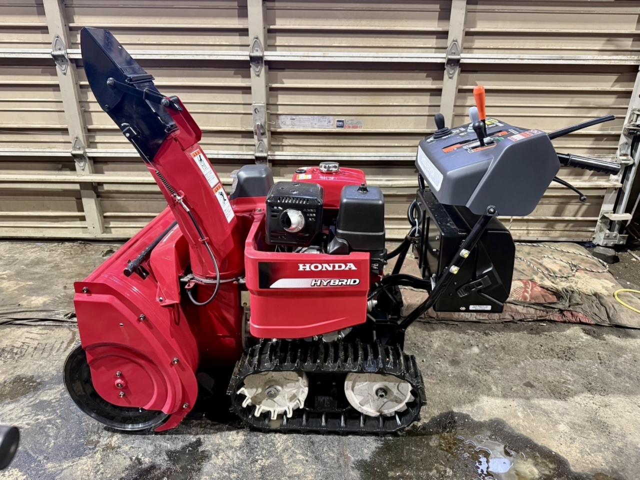 除雪機極上！ホンダ HSS1370i ハイブリッド 13馬力家庭用除雪機 クロスオーガ&nbsp;極上！ホンダ HSS1370i ハイブリッド 13馬力家庭用除雪機 クロスオーガ