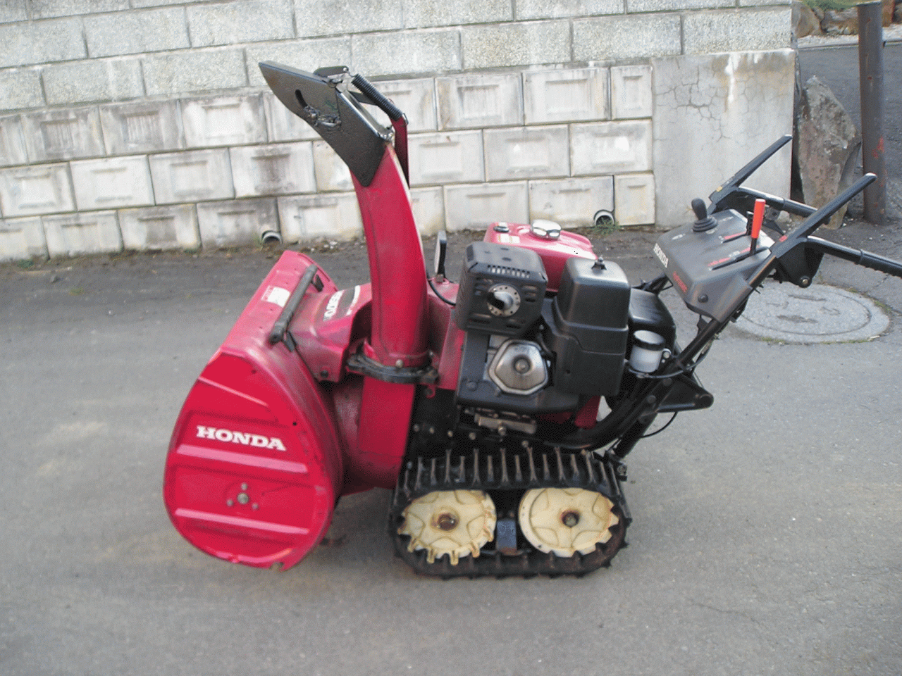 除雪機 ホンダ　１１馬力除雪機　ＨＳＳ－...