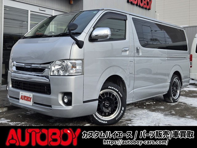 ハイエースバン&nbsp;&nbsp;2.8 スーパーGL ロング ディ...&nbsp;2.8 スーパーGL ロング ディーゼルターボ 4WD　リアヒーター&クーラー　プッシュスタート　スマートキー　LEDヘッド　ベッドキッド　横滑り防止　衝突被害軽減　車線逸脱　トヨタ純正ナビ　フルセグTV　Bluetooth　バックカメラ　トヨタ純正リアモニター　ETC 2800