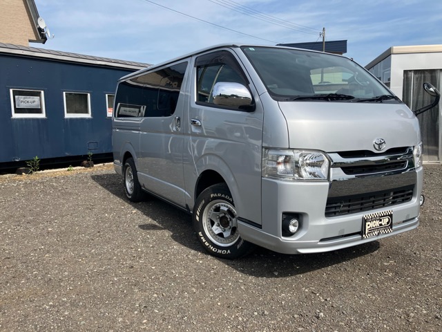 ハイエースバン