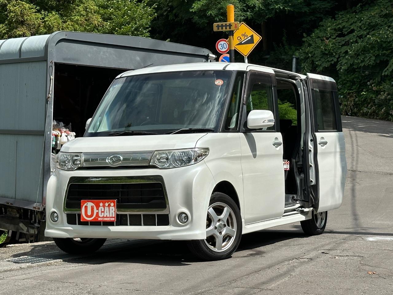 タント カスタム　X  4WD  タイミ...