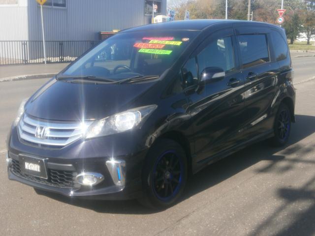 フリード Gエアロ　４WD 1500 5Dr