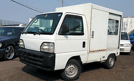 アクティトラック 箱車 4WD 660 2 Dr