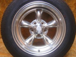 アメリカンレーシング　トルクトラスト　15×7J(-5)5H-114.3/　195/65R15(GTラジアル　新品）