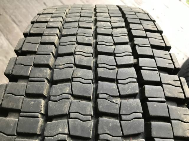 DUNLOP 225/90R17.5 127/125L LT