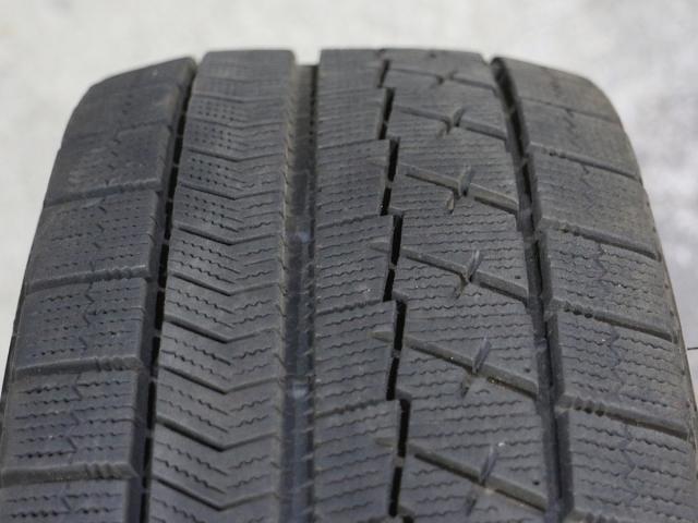 BS VRX 205/70R15 96Q