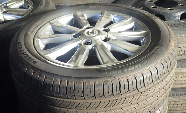 札幌のレクサスlx 純正アルミセットの中古