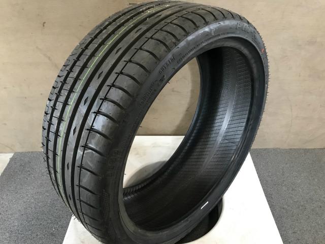 アクセレラ PHI-R 165/40R17 4本