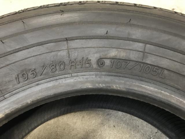 YOKOHAMA 195/80R15 107/105L LT