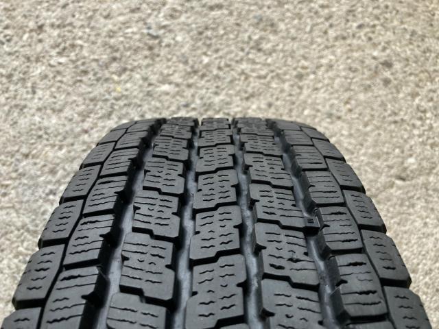 YOKOHAMA 195/80R15 107/105L LT 4本