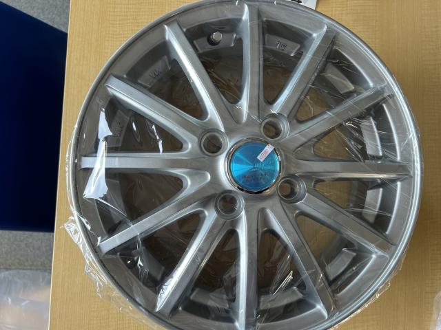 新品社外アルミホイール 14×4.5J 4H 100PCD+45 