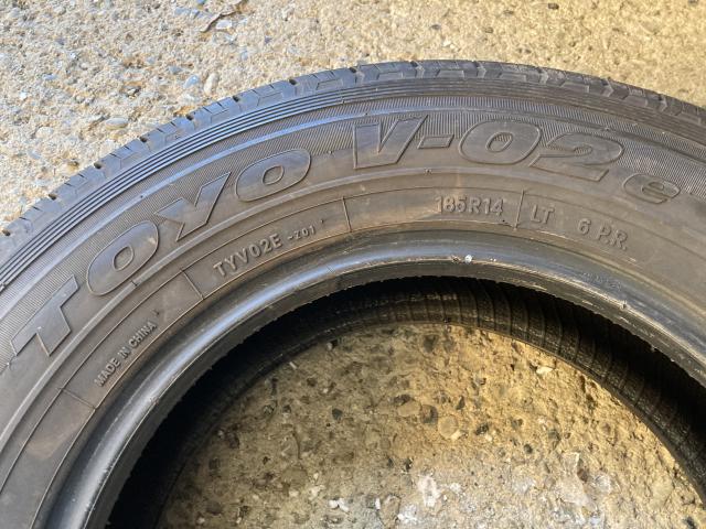 TOYO V-02 185R14LT 6PR 4本