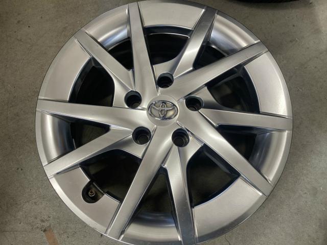 ①ベルちゃん様専用!ピレリ 205/60R16 スタッドレスタイヤ 2本 ①ベルちゃん様専用!ピレリ 205/60R16 スタッドレスタイヤ 2本
