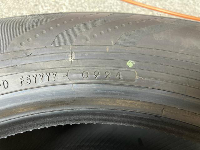 YOKOHAMA ADVAN 225/65R17 4本