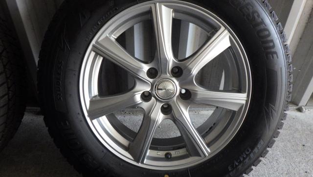 2022年製9.5~9.8mm山！ ブリヂストン ブリザックDM-V3 225/65R17 17×7J 5H/114.3 38 